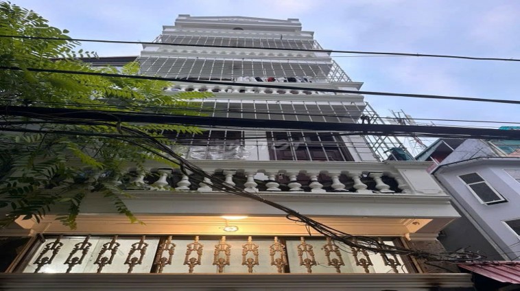 Cho thuê nhà ngõ Trung Tả phố Khâm Thiên, DT30m - 4 tầng, MT 4m, 3 ngủ, 12 Triệu